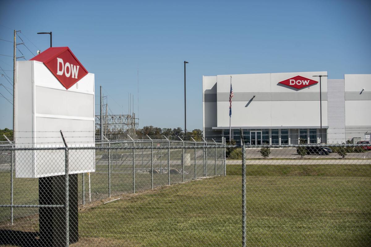 Dow Chemical plant explosion in Plaquemine rattles windows, shakes