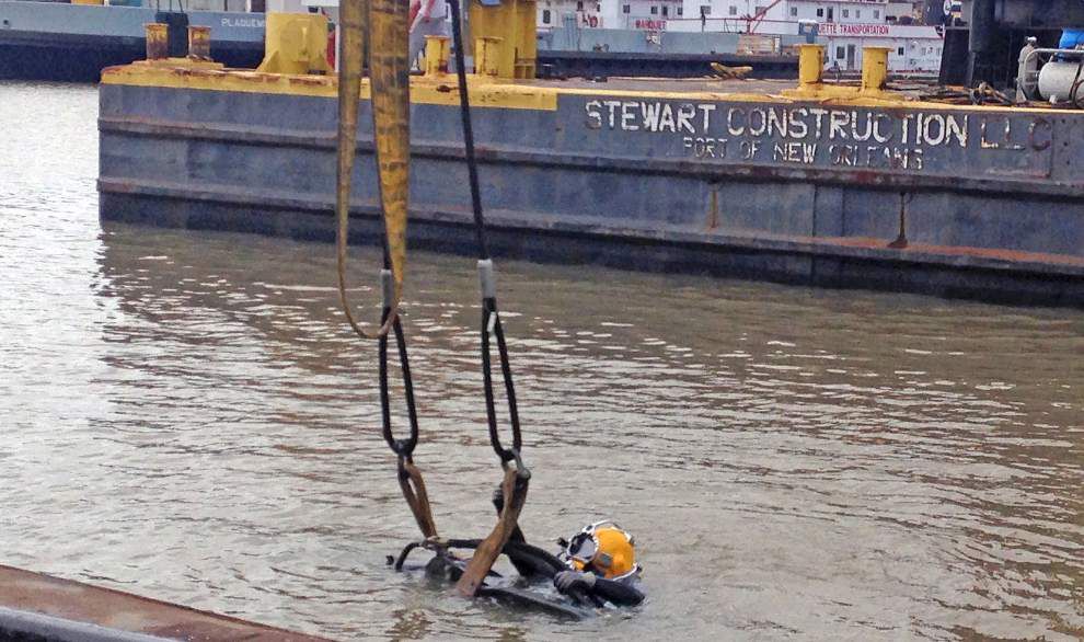 Drunken man accused of stealing excavator, charging Jefferson Parish deputies, going on destructive rampage _lowres