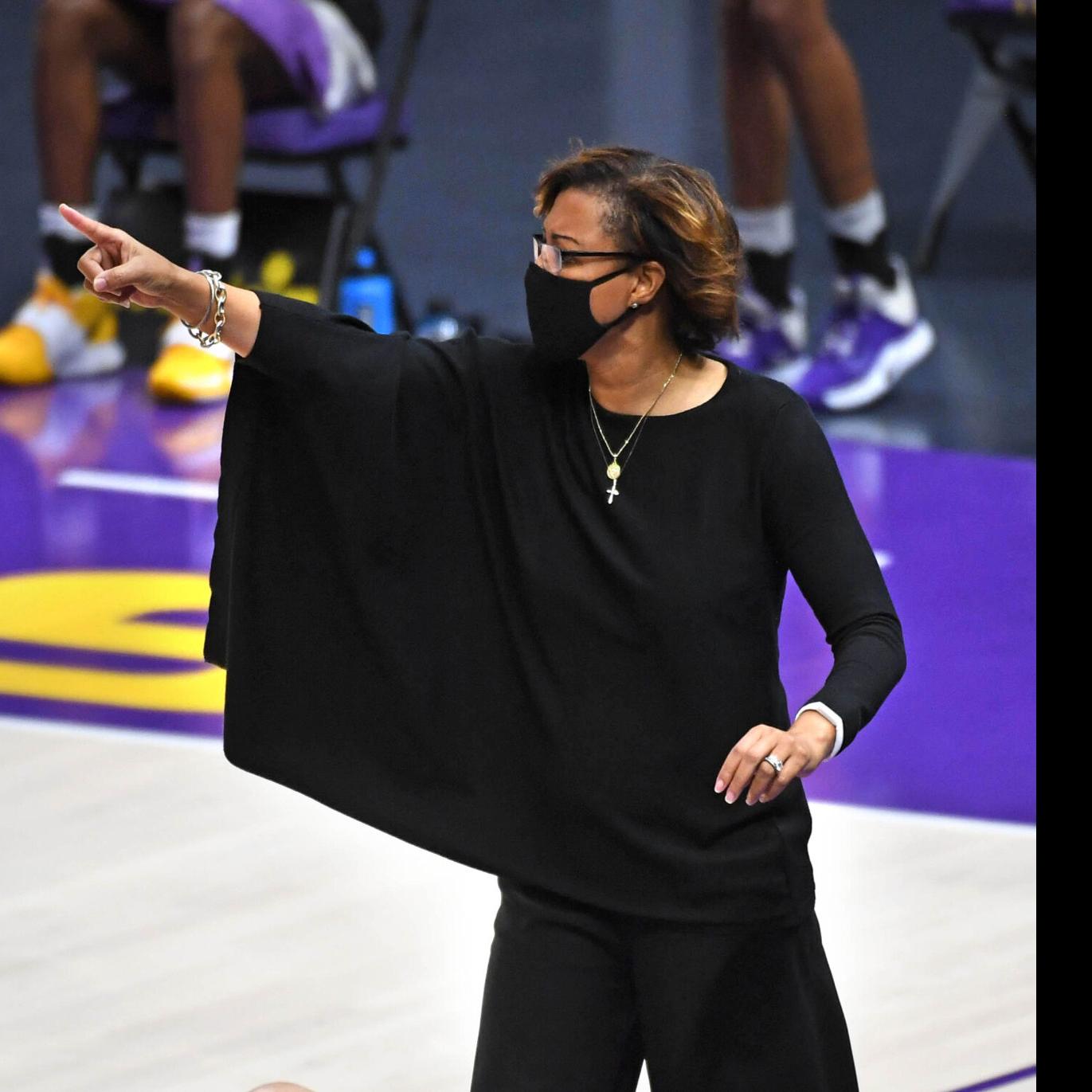 Defending The 3 Will Be Key As Lsu Women S Basketball Faces Crucial Test Vs Arkansas Lsu Theadvocate Com