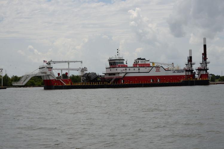 Mississippi River underwater dam to block saltwater complete