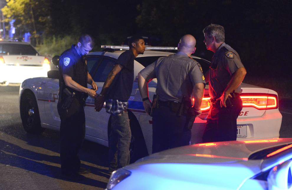 Report: Driver leads police on a chase across Baton Rouge, reaching speeds of over 120 mph _lowres