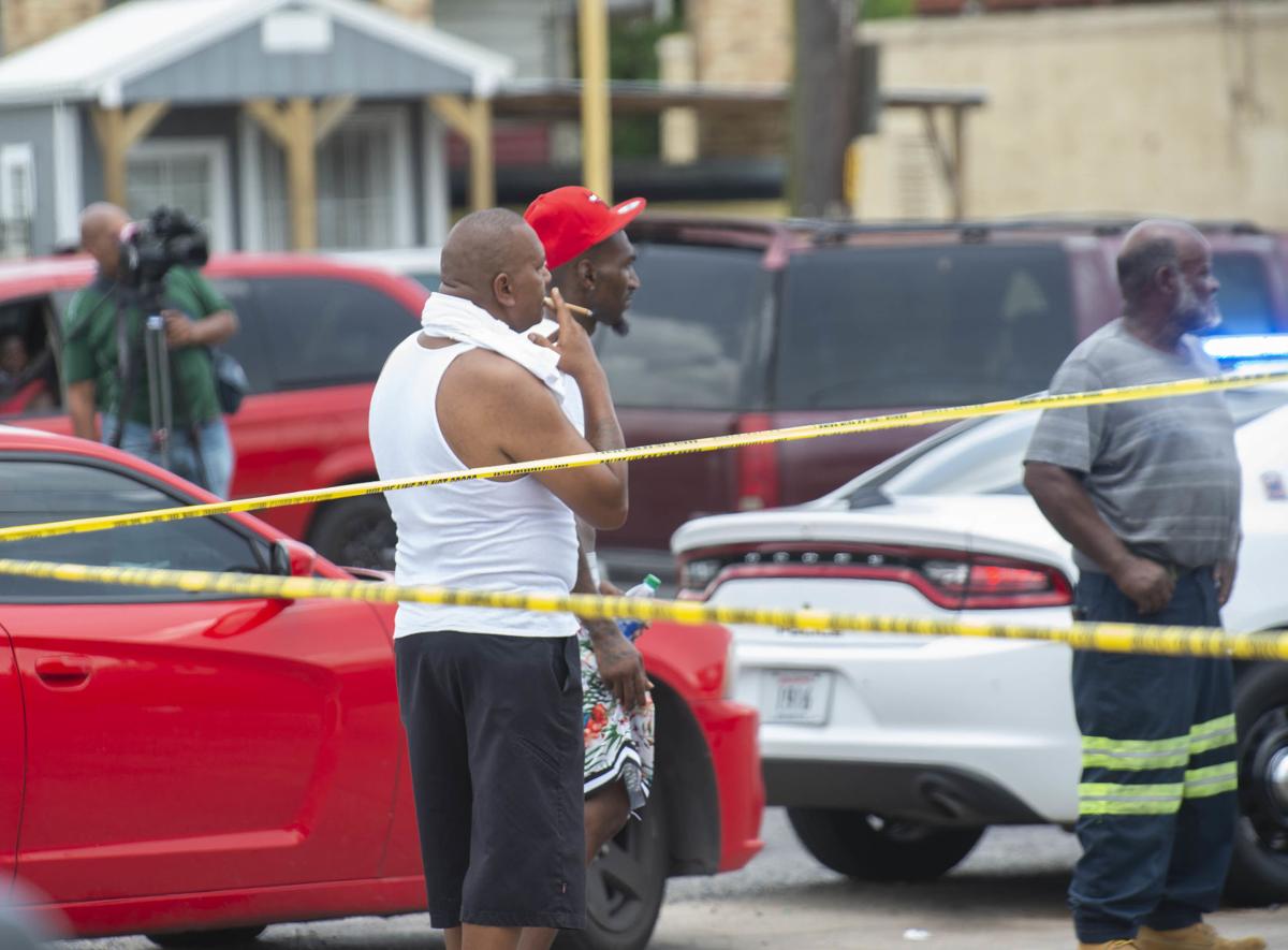 Man found dead along Scenic Highway; is Baton Rouge's 4th shooting
