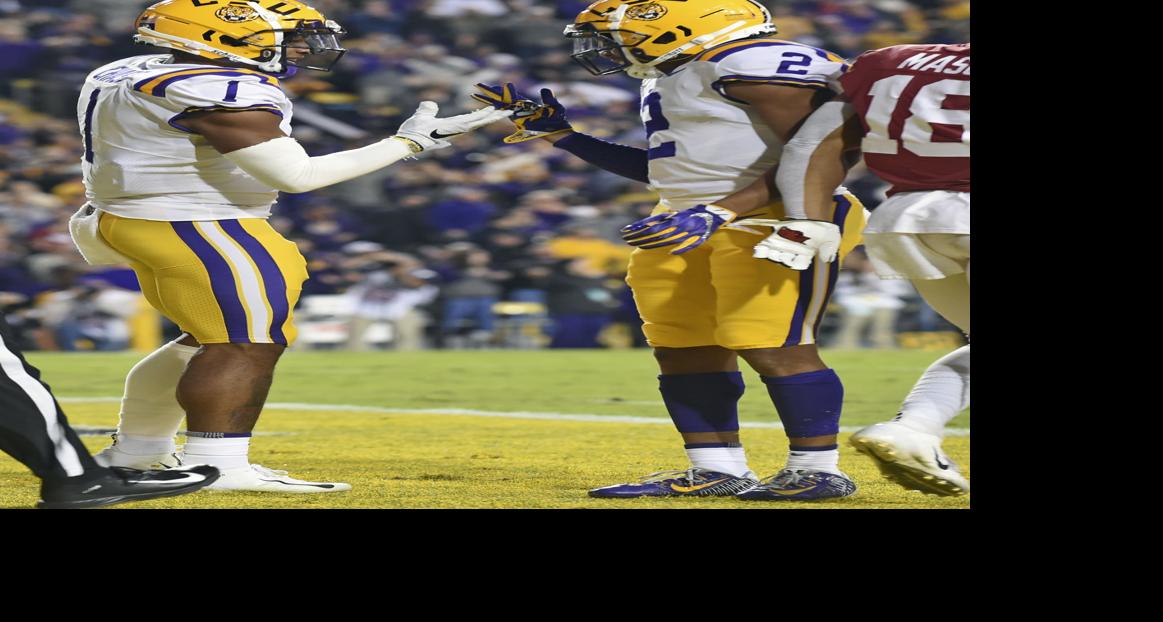 Lsu S Joe Burrow Rb And Wrs Combine For Feat Never Seen Before In
