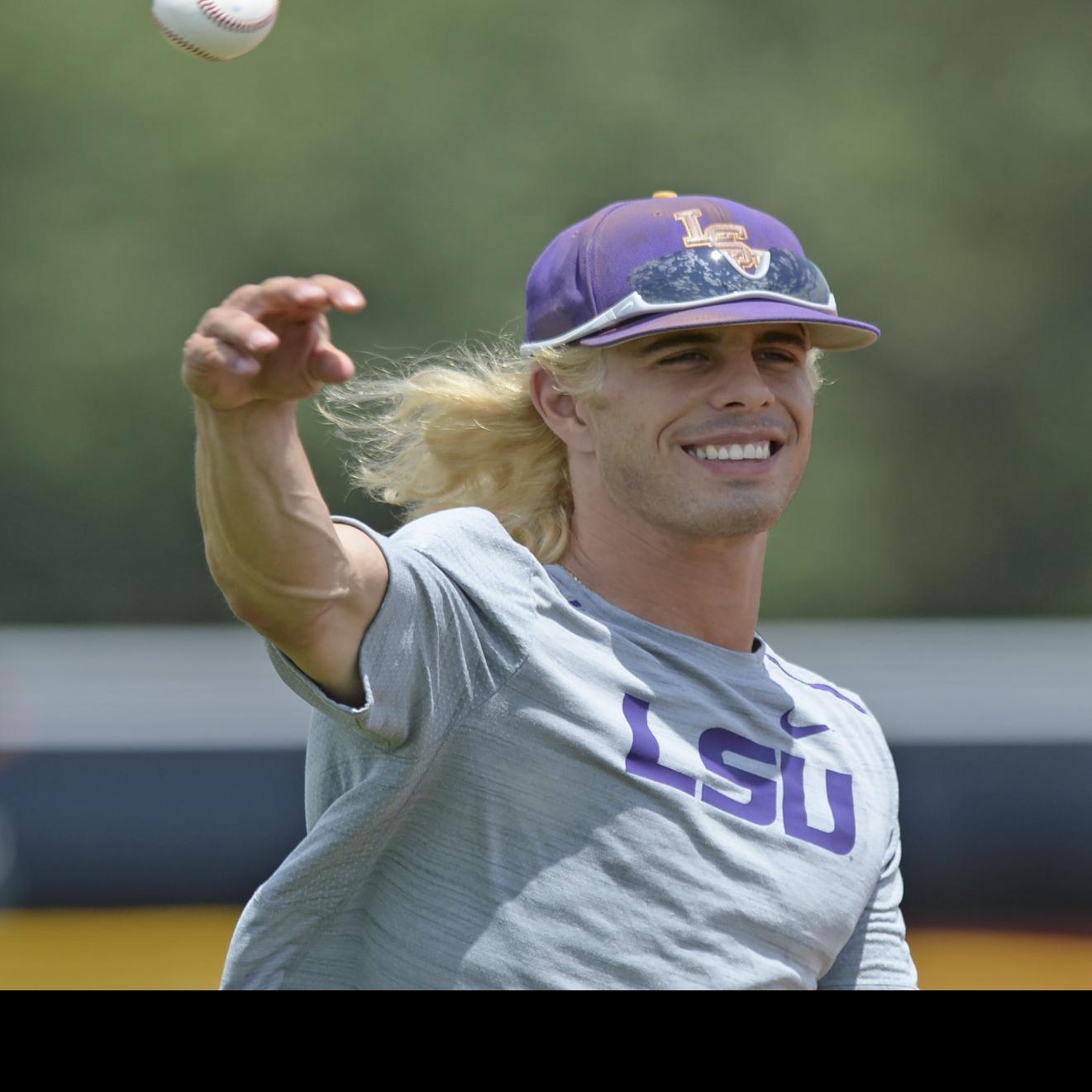 Cws Notebook Lsu S Fuddy Duddy Coach Allows Players Wild Hair To Stay But They Still Have To Shave Lsu Theadvocate Com