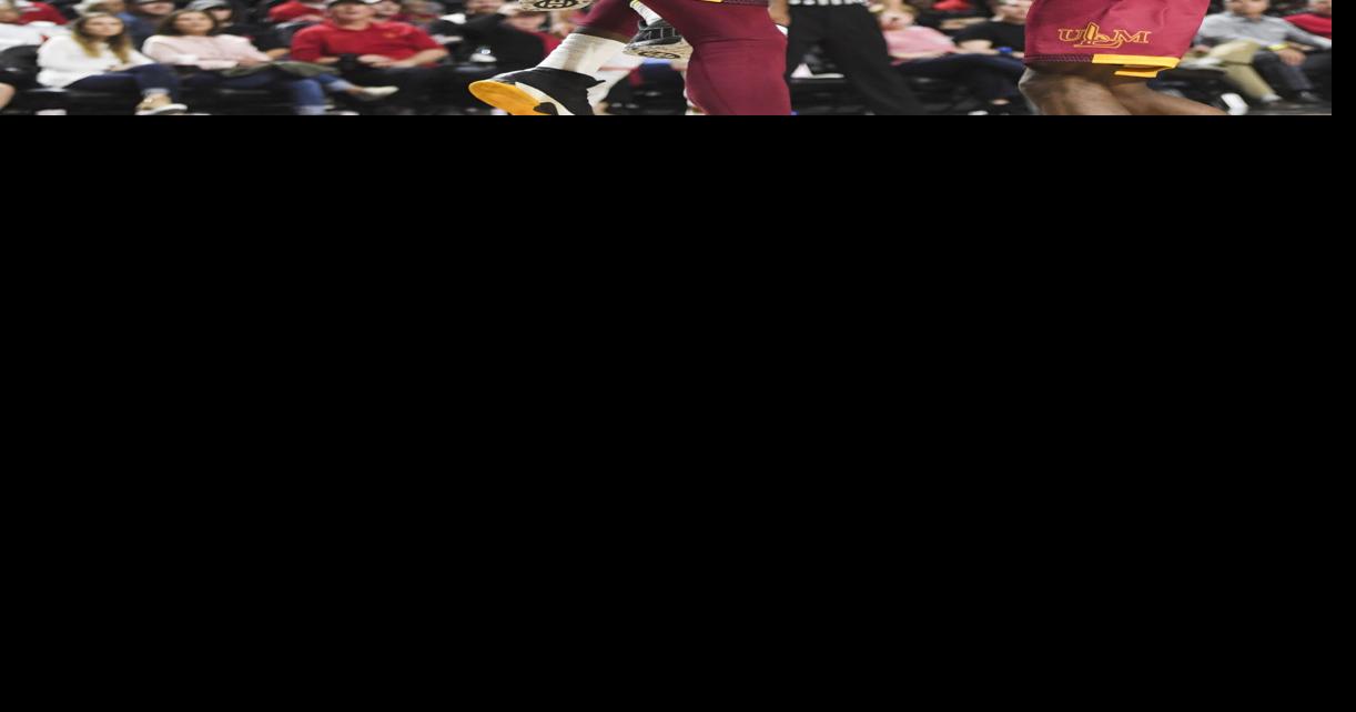 UL gives Cajundome farewell to high-impact senior trio | UL Ragin ...