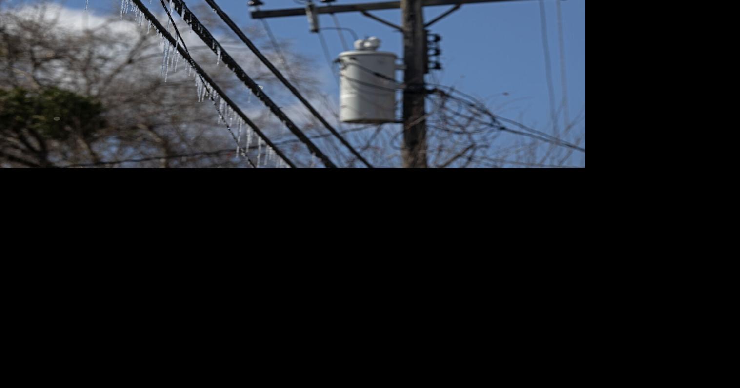 Wintry weather returns to Baton Rouge this weekend with a slight chance of snow