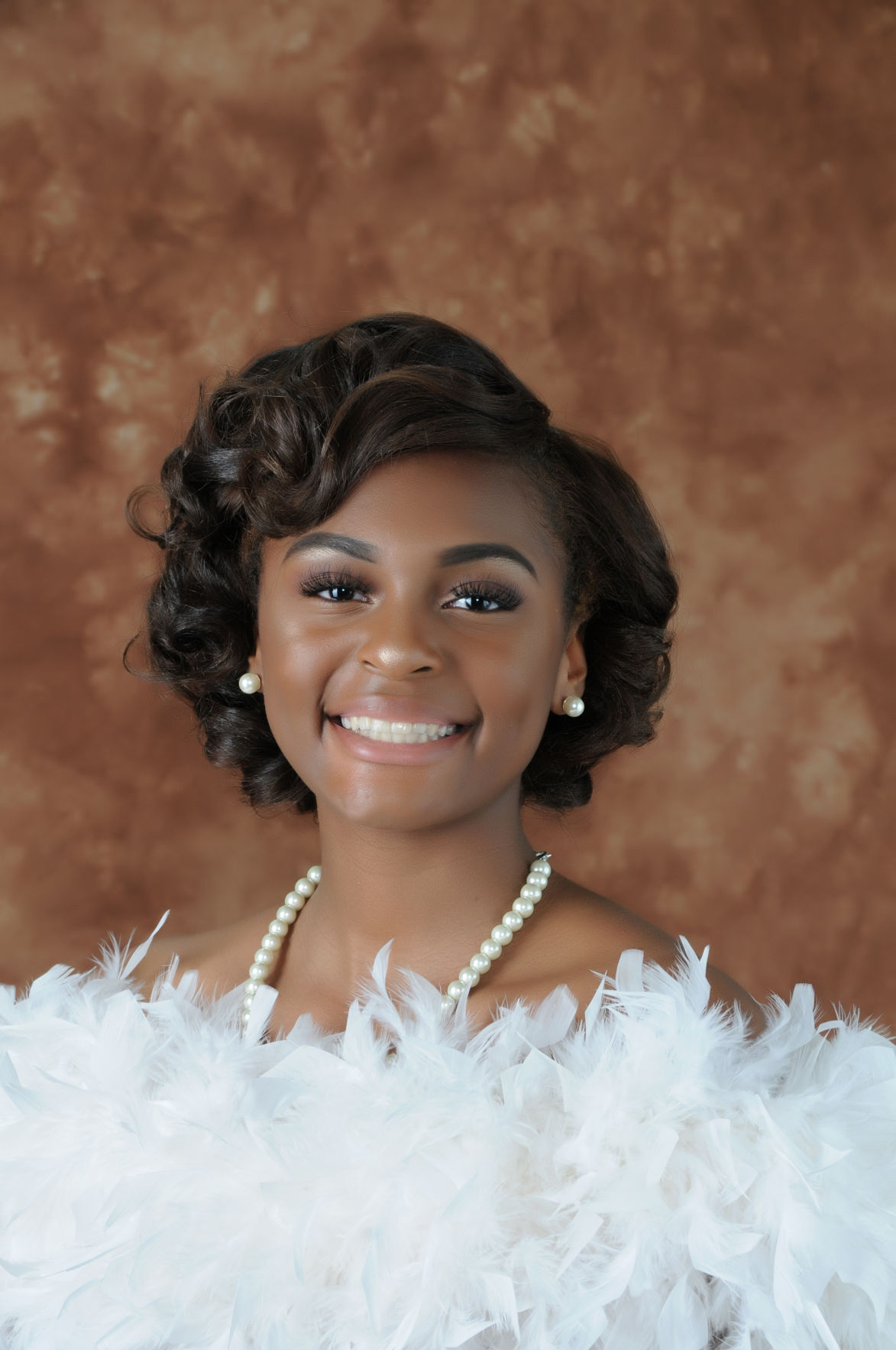 19 Debs To Be Presented By Baton Rouge Delta Development Corp