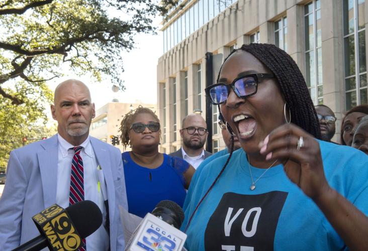 Thousands of old warrants clog Baton Rouge's justice system. Here's how