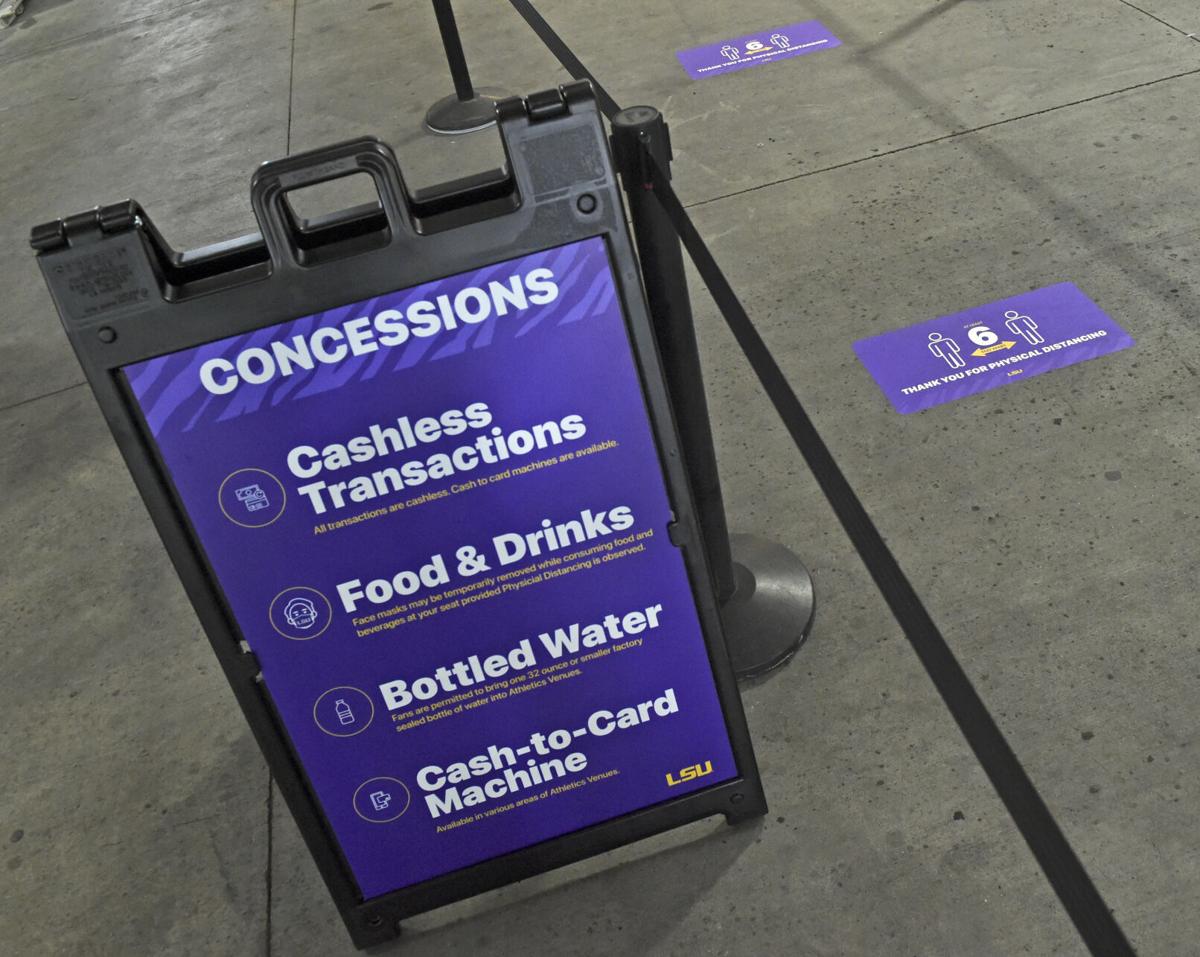 BR.lsuwalkthru.092020 HS 330.JPG