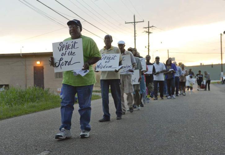 March calls attention to crime problem in Glen Oaks West News