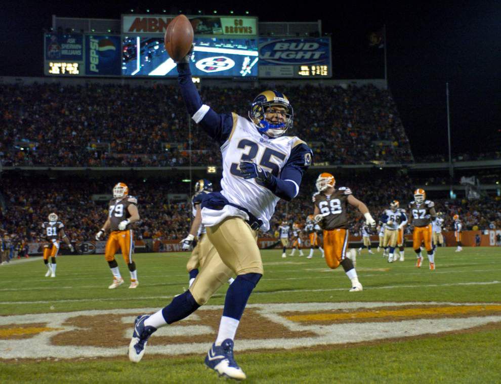 Williams humbled to be in the Pro Football Hall of Fame _lowres