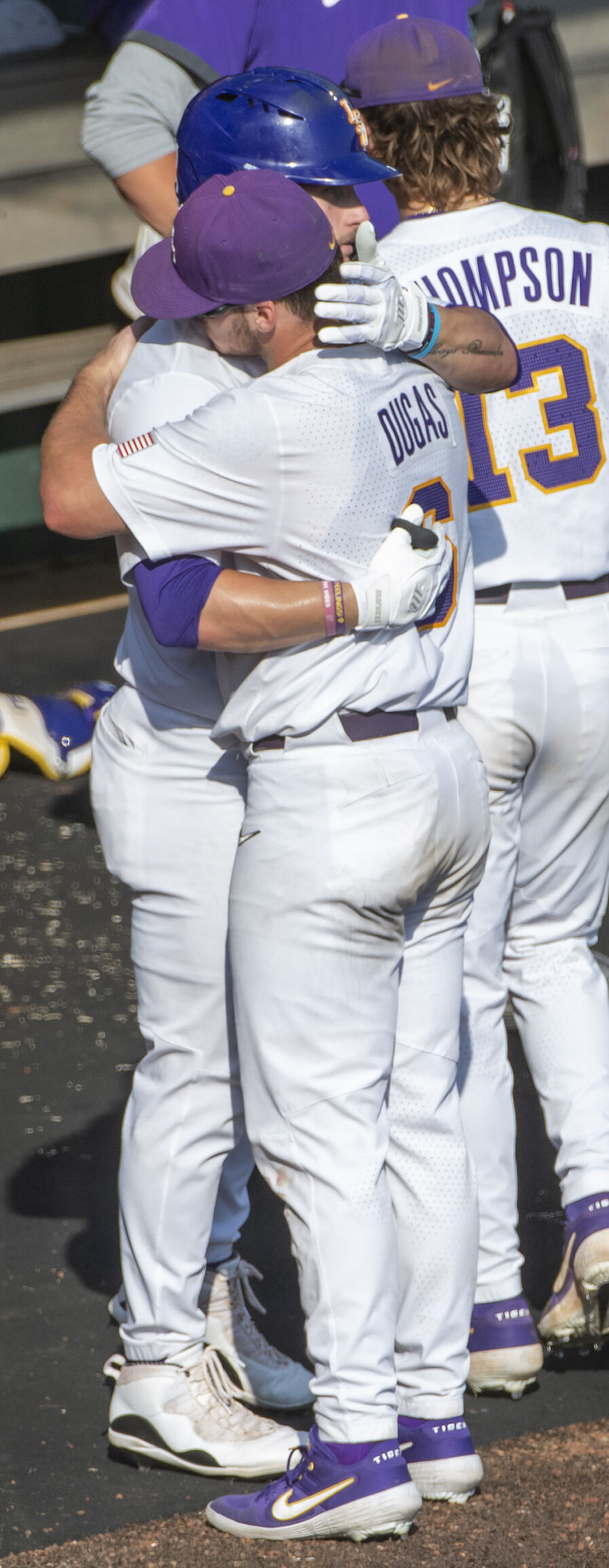 BR.lsutennessee.061421 0928 bf.jpg