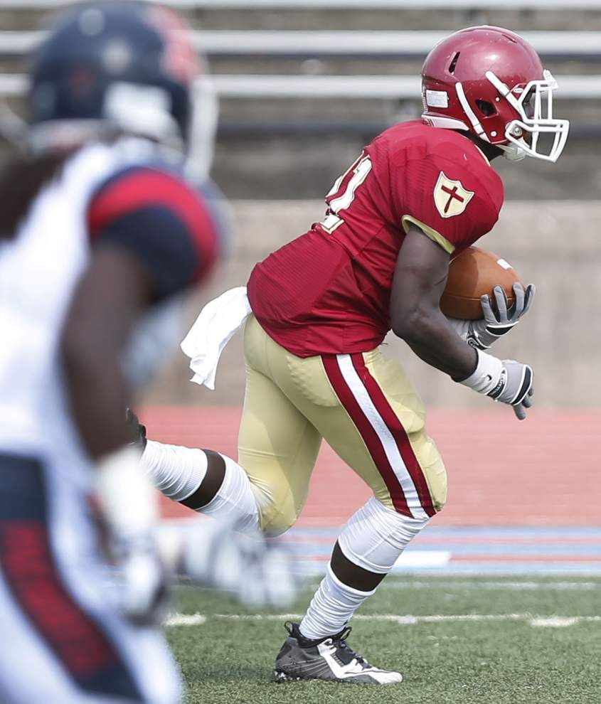 Brother Martin strikes early, holds off John Ehret _lowres