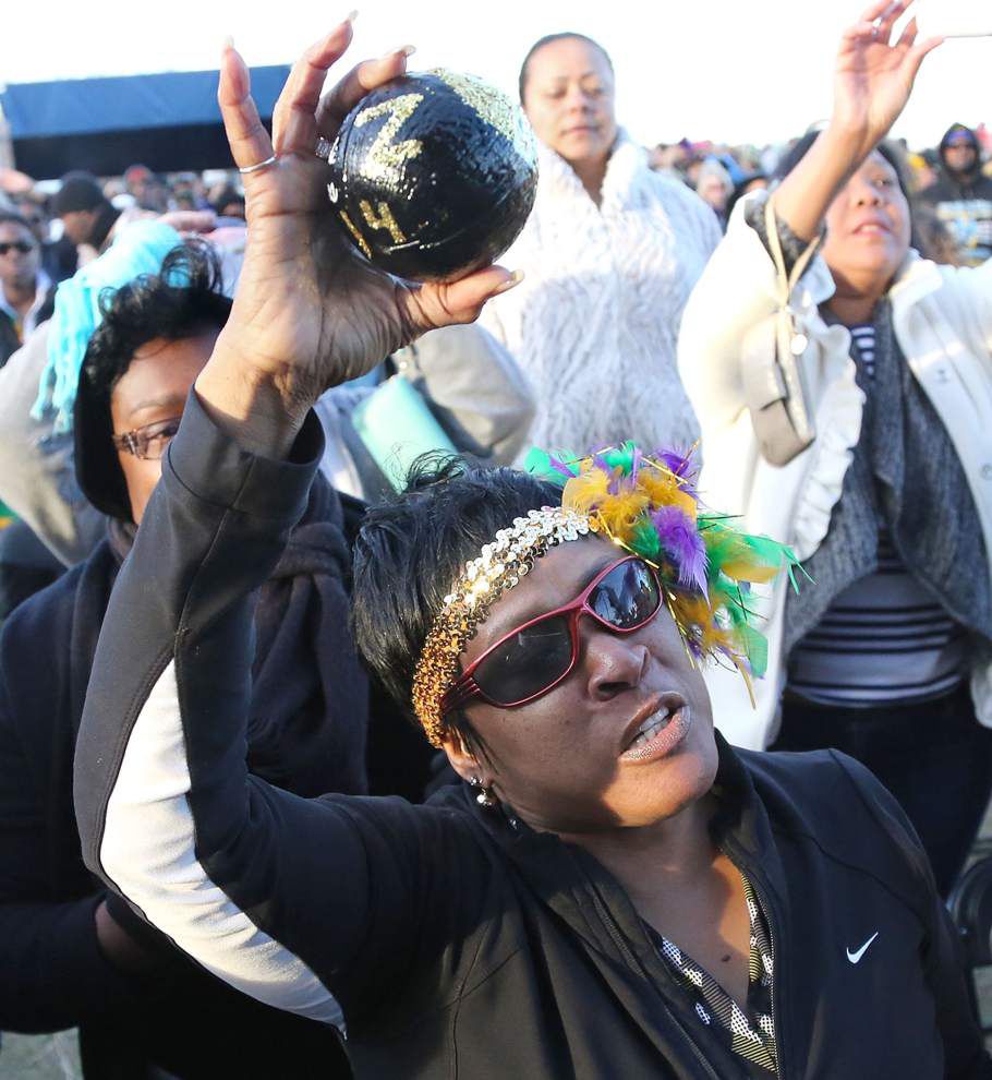 Photos: Lundi Gras _lowres