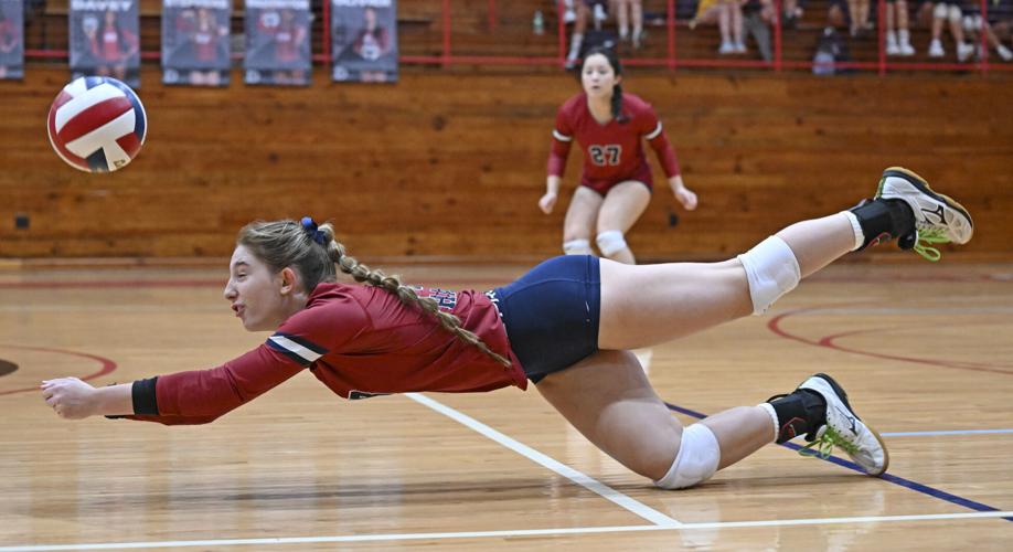 How good can earlyseason volleyball be? Good to the last kill as Hannan edges Dunham 32 High