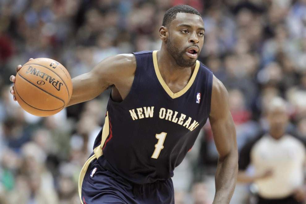 Evans, Gordon miss Pelicans game against Grizzlies because of illness _lowres
