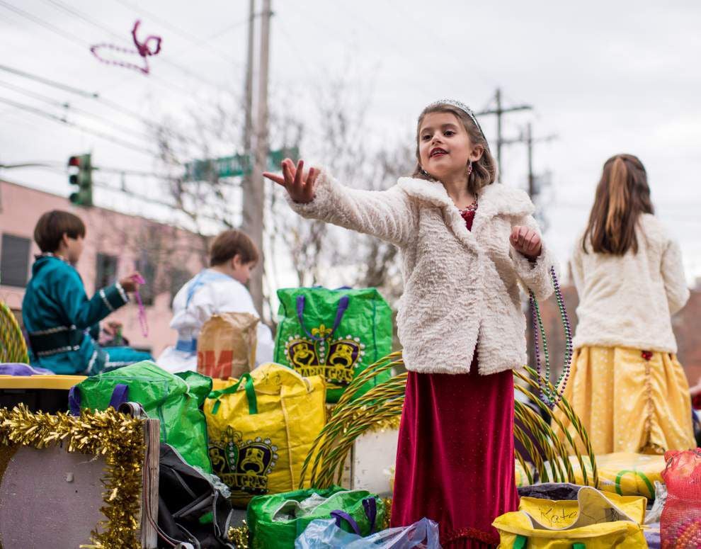 Lafayette Children’s Parade passes Mardi Gras traditions on to the kids