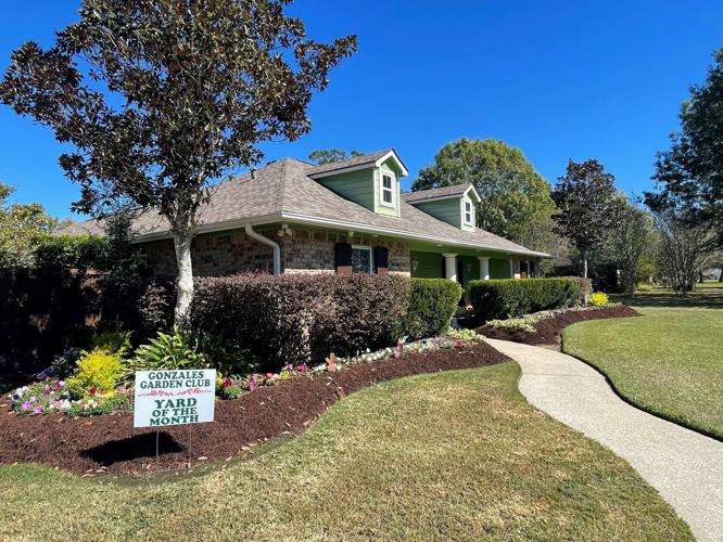 Gardens, commerical landscapes honored by Gonzales Garden Club