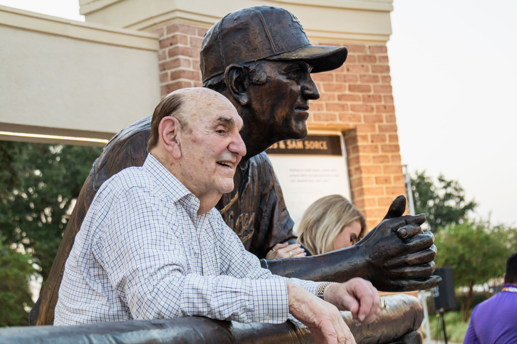 Lsu concrete outlets statue national champions f