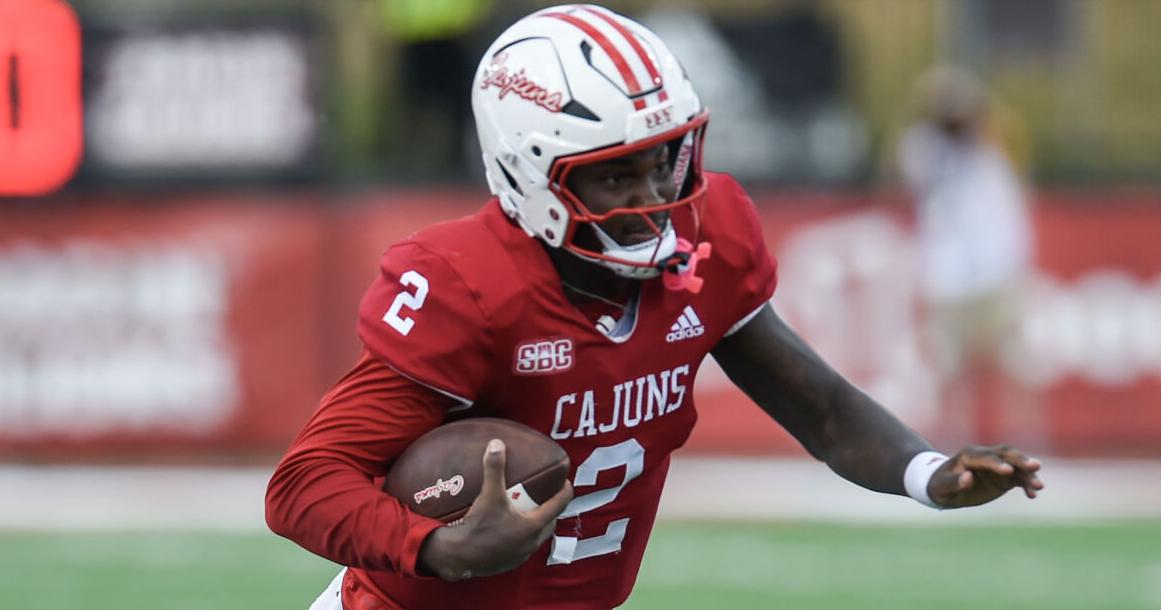 Lunch Winfield among 20 returning Cajuns wearing new jersey numbers this season