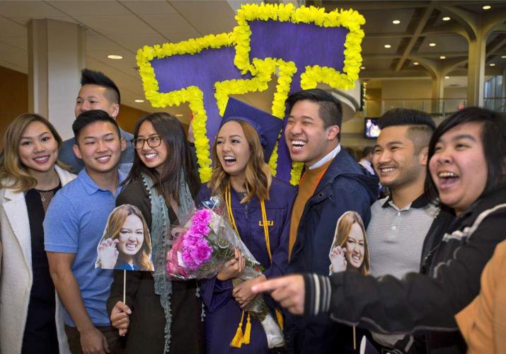 Photos Lsu Manship School Of Mass Communication Graduation News 