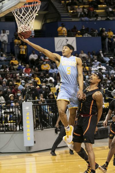 Jayden Saddlers Three Point Play Lifts Southern Men To Thrilling Win Over Alabama Aandm 8416