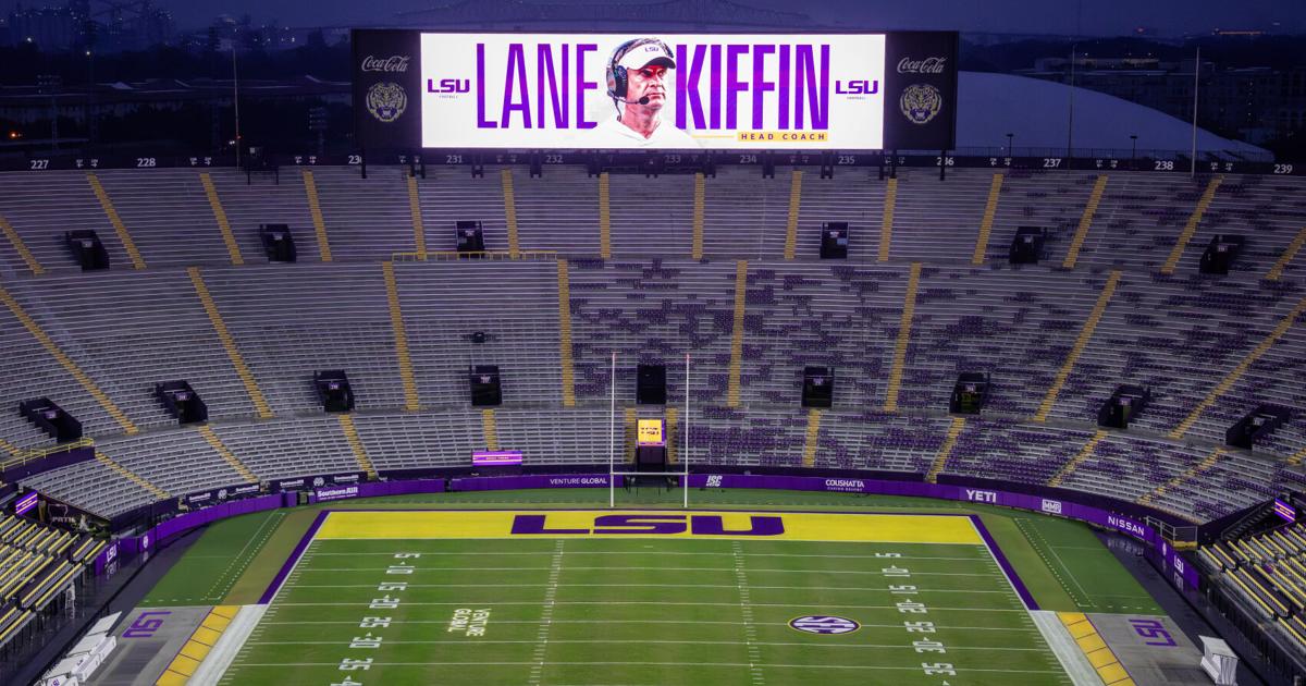 Scott Rabalais: A lifetime of coaching experience leads Lane Kiffin to 'go ...