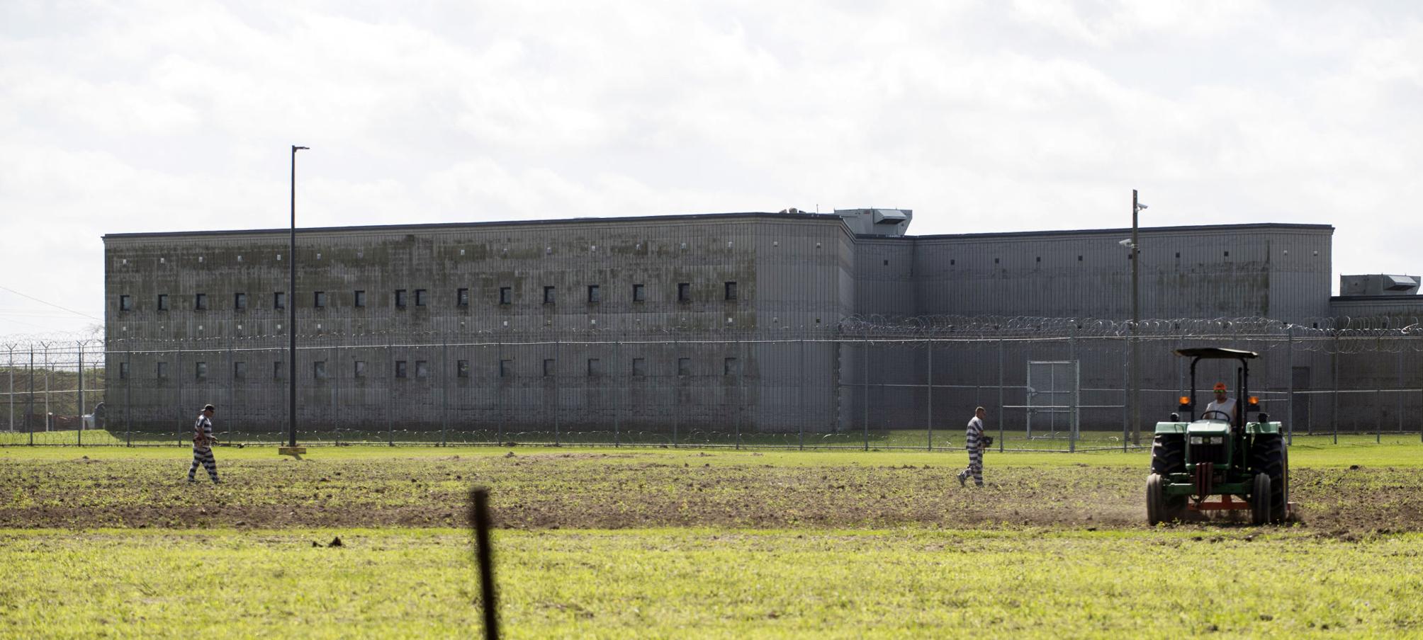 Federal lawsuit claims inadequate care led to Iberia Parish jail inmate