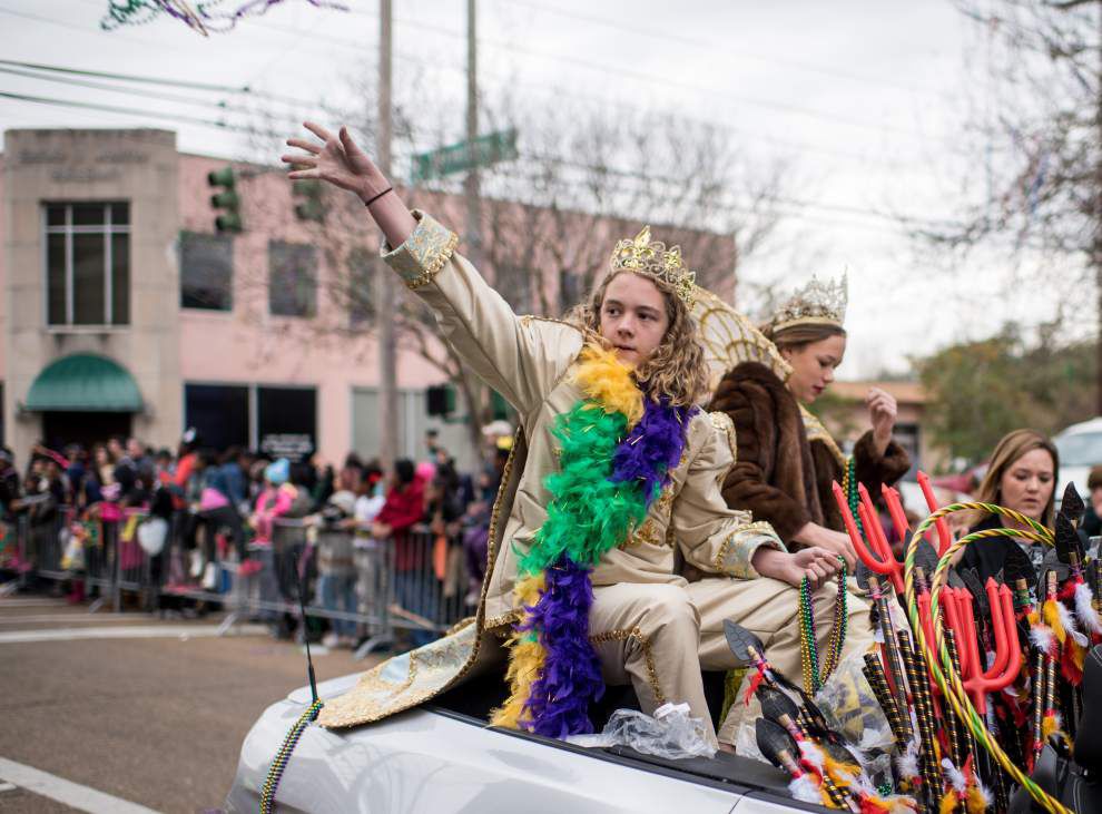 Lafayette Children’s Parade passes Mardi Gras traditions on to the kids