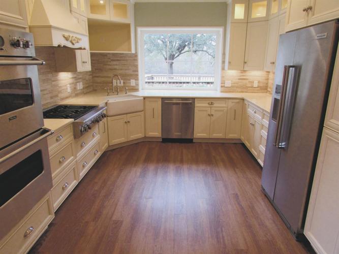 Rolling Hills of Jean Lafitte Real Estate