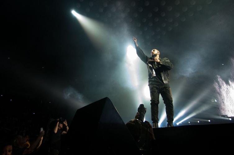 Drake's striking, smart, soldout New Orleans show was arena rap at its