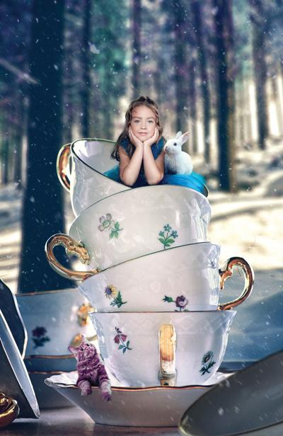 Alice's Christmas in Wonderland