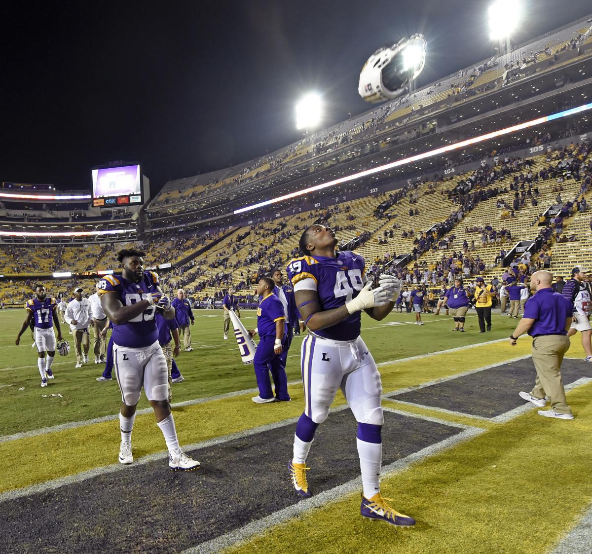 lsutroy2052.100117 bf
