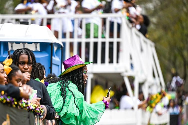Beads fly for annual Clinton Mardi Gras parade East Feliciana