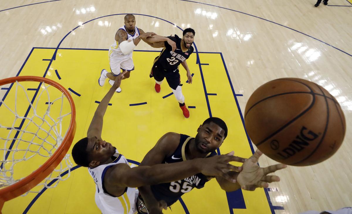 Pelicans Warriors Basketball