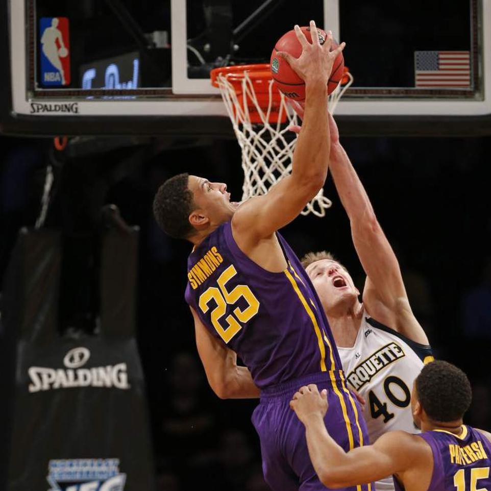 Marquette Nips Lsu As Tigers Ben Simmons Golden Eagles Henry