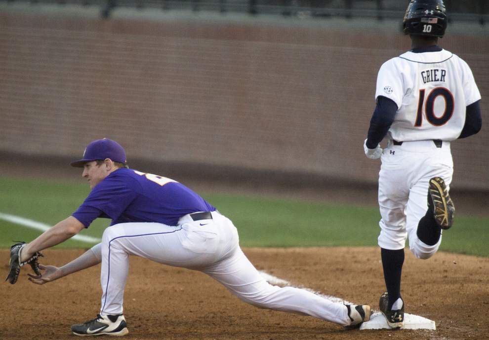 LSU baseball postgame: Tigers defeat Auburn 11-3 _lowres