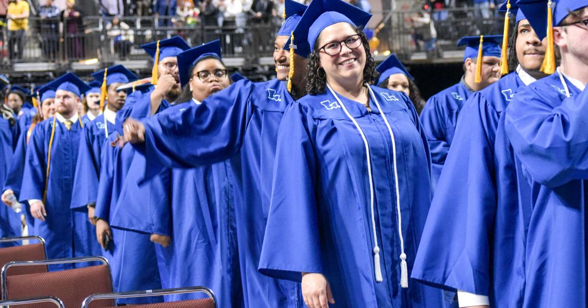 Photos: SoLAcc Fall Graduation | Photos | theadvocate.com