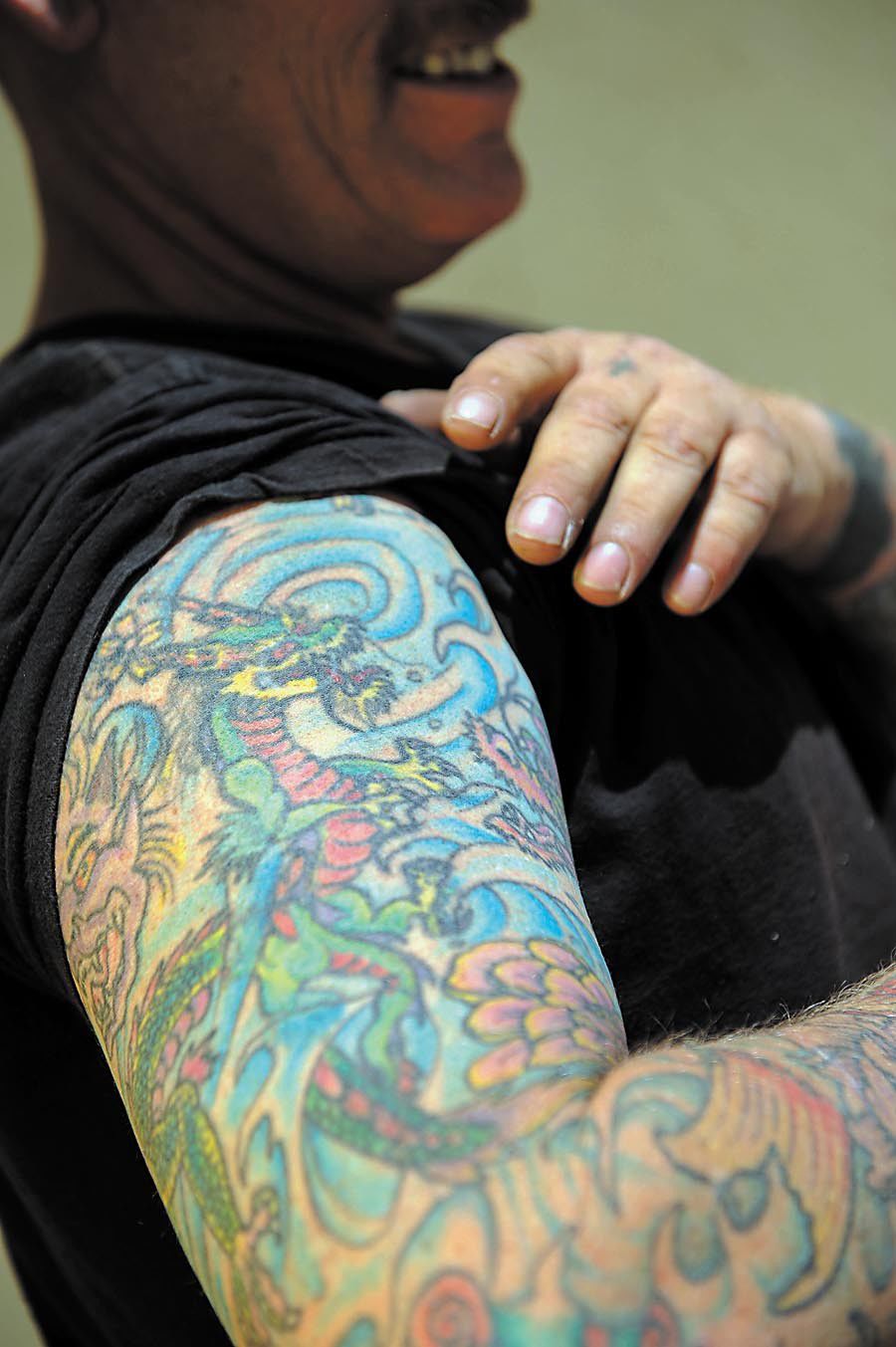 Save the pigments Tattoo artists object to new EU ink rules  Daily Sabah