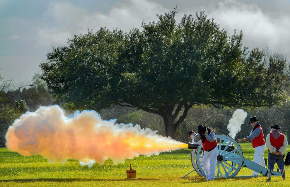 Photos: Re-enacting the 1815 Battle of New Orleans _lowres
