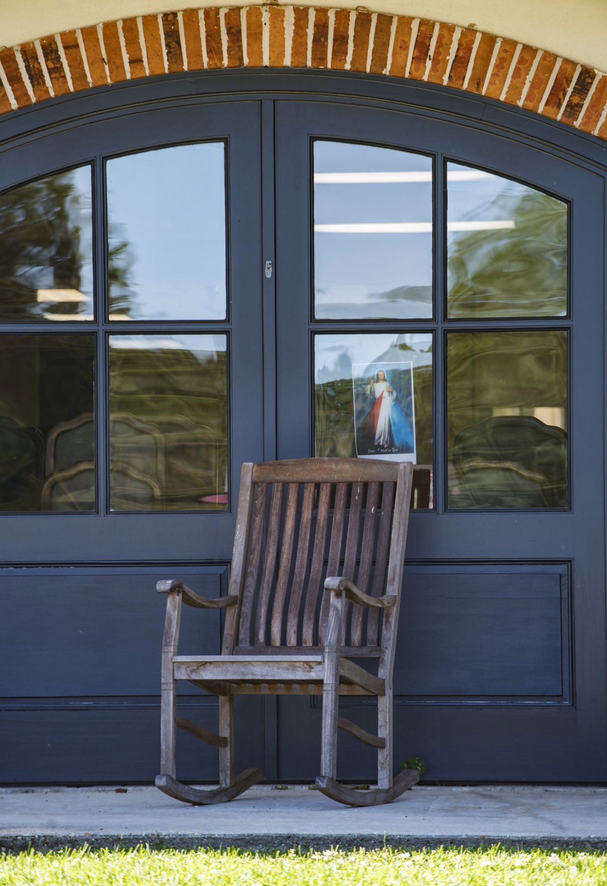 camelot assisted living on More Than Half Of Acadiana Coronavirus Deaths Nursing Home Residents Coronavirus Theadvocate Com