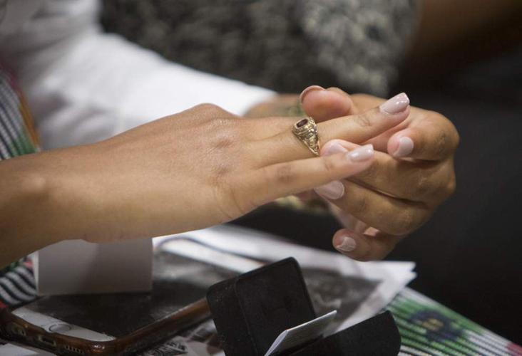 Photos University of Louisiana at Lafayette senior class rings held