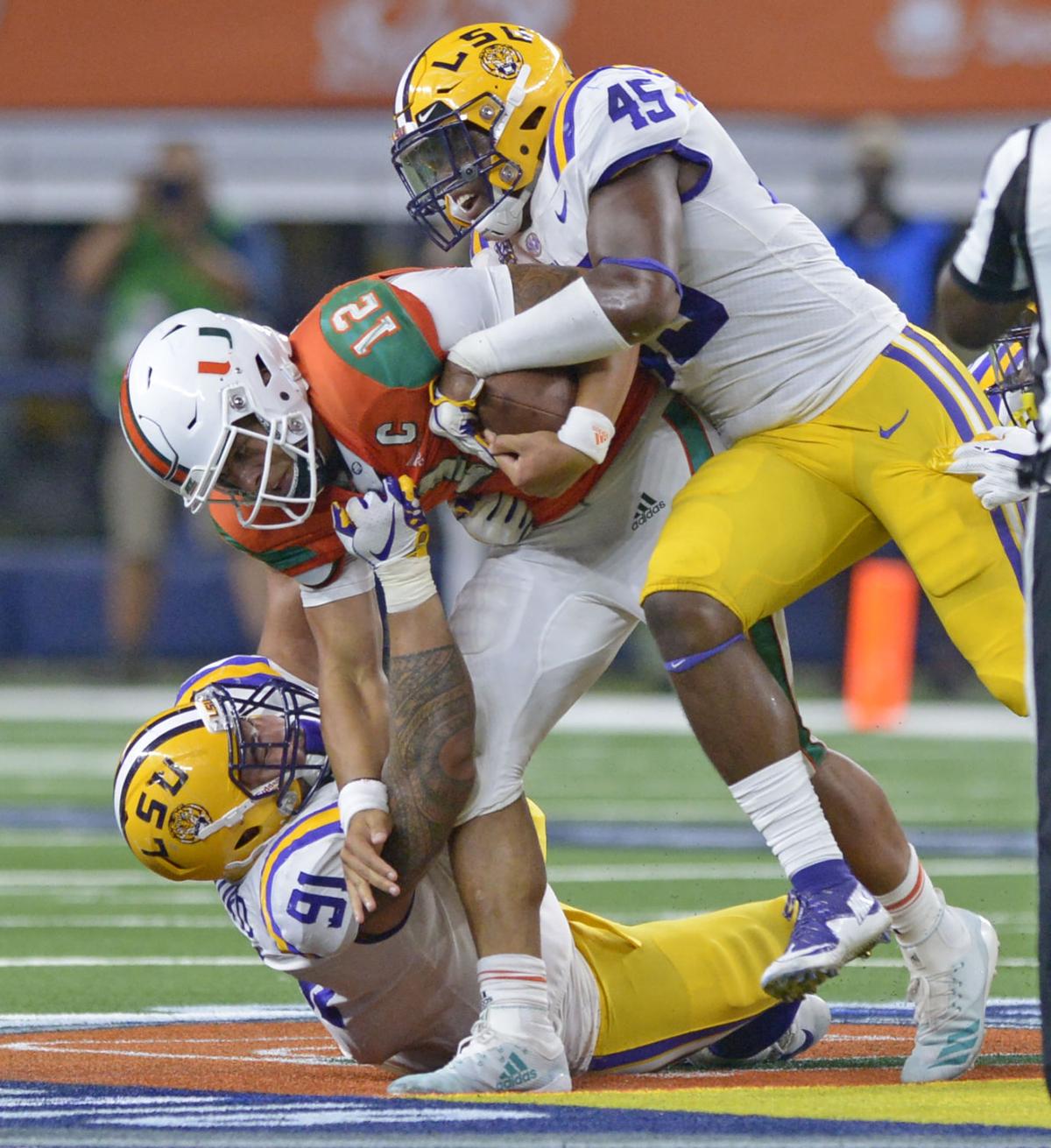 BR.lsumiami.090311_HS_3896
