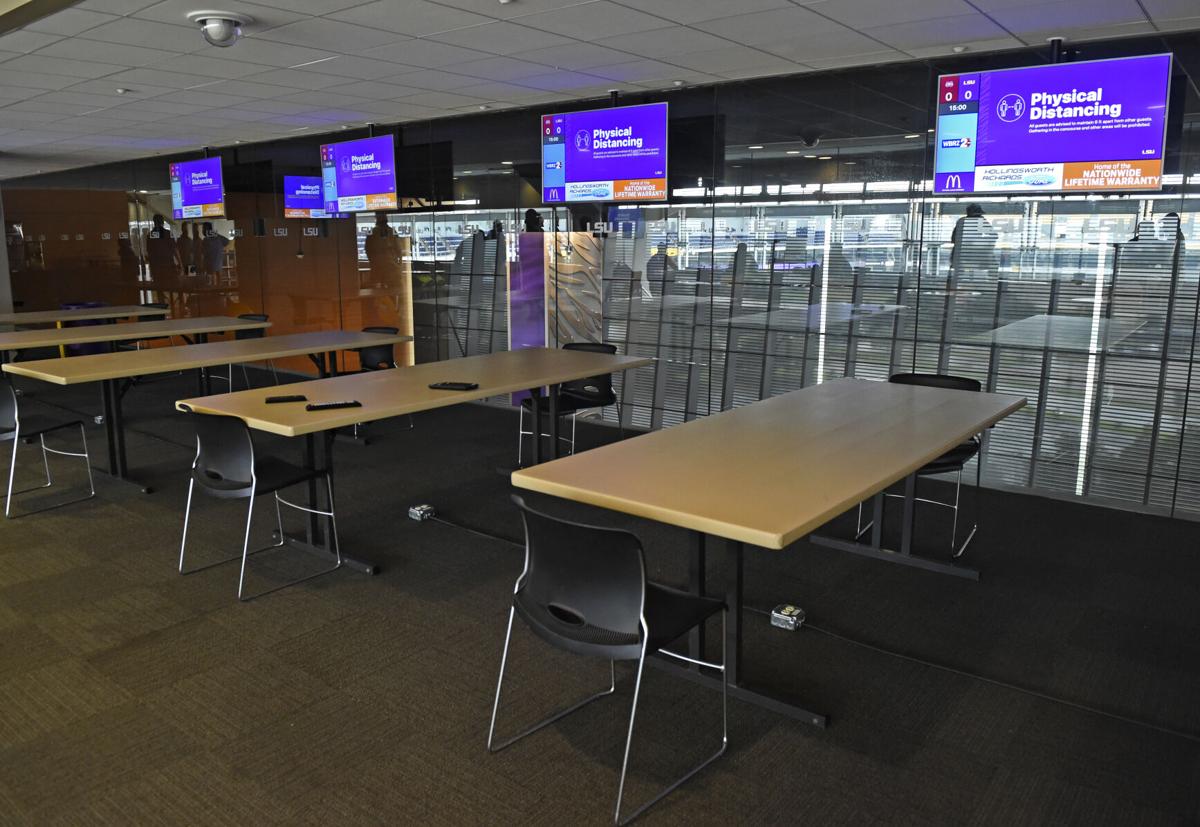 BR.lsuwalkthru.092020 HS 263.JPG