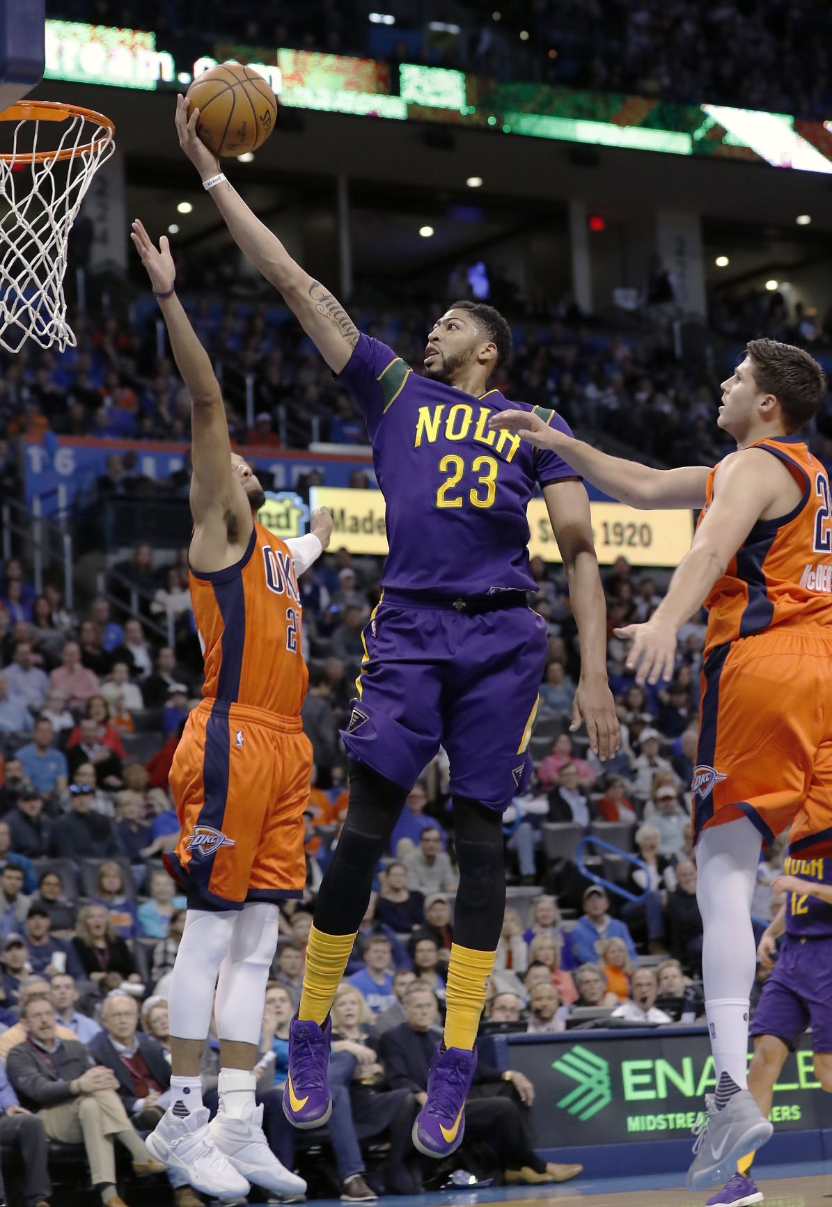 Foul Trouble Technicals Floor Pelicans In Loss To Thunder Foul Trouble Technicals Floor Pelicans In Loss To Thunder