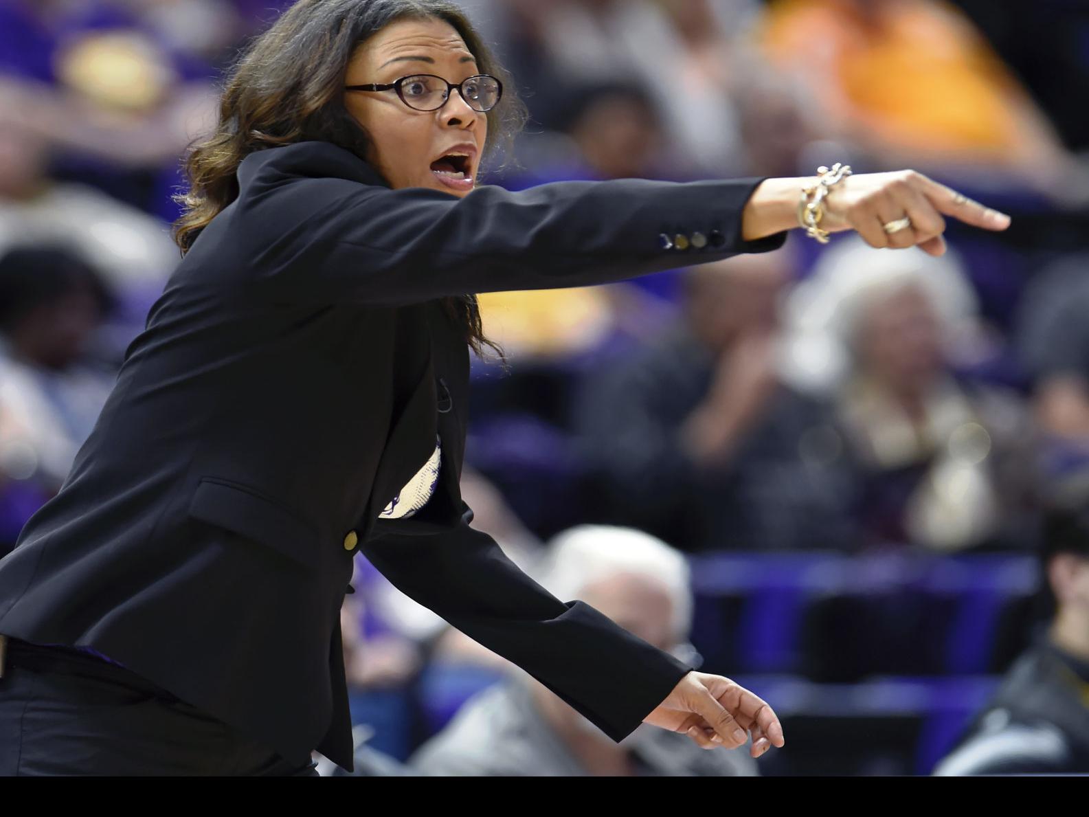Lsu Board Of Supervisors Approves 3 Year Extension For Women S
