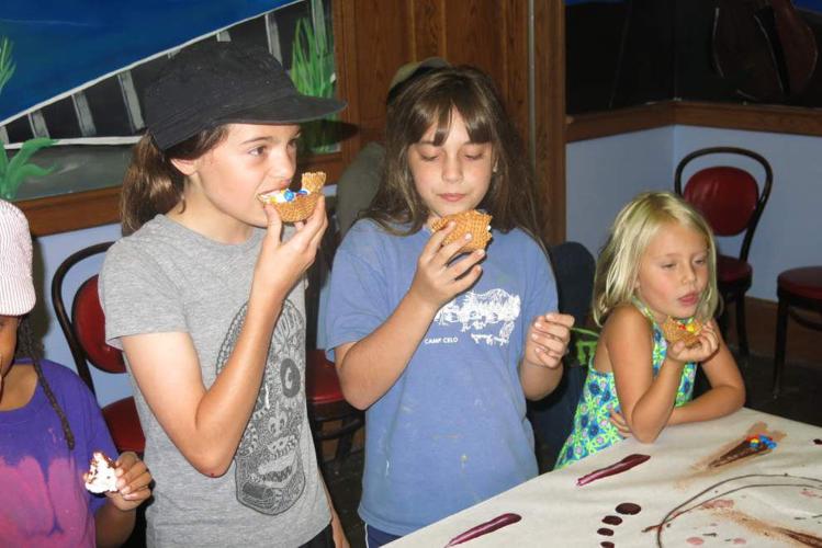 ‘Plates and Palettes’ teaches campers to have fun with their food