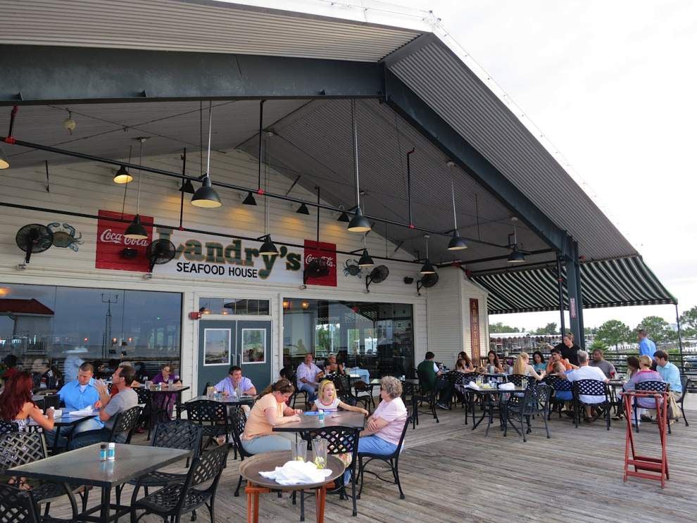 N.O. area waterfront restaurants offer an easy holiday weekend