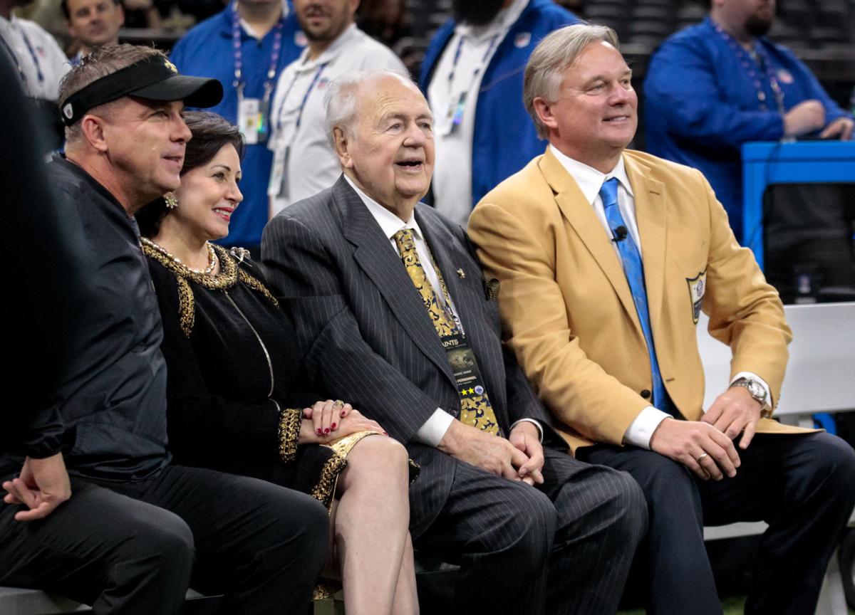 NO.saintsjets024.121817.jpg
