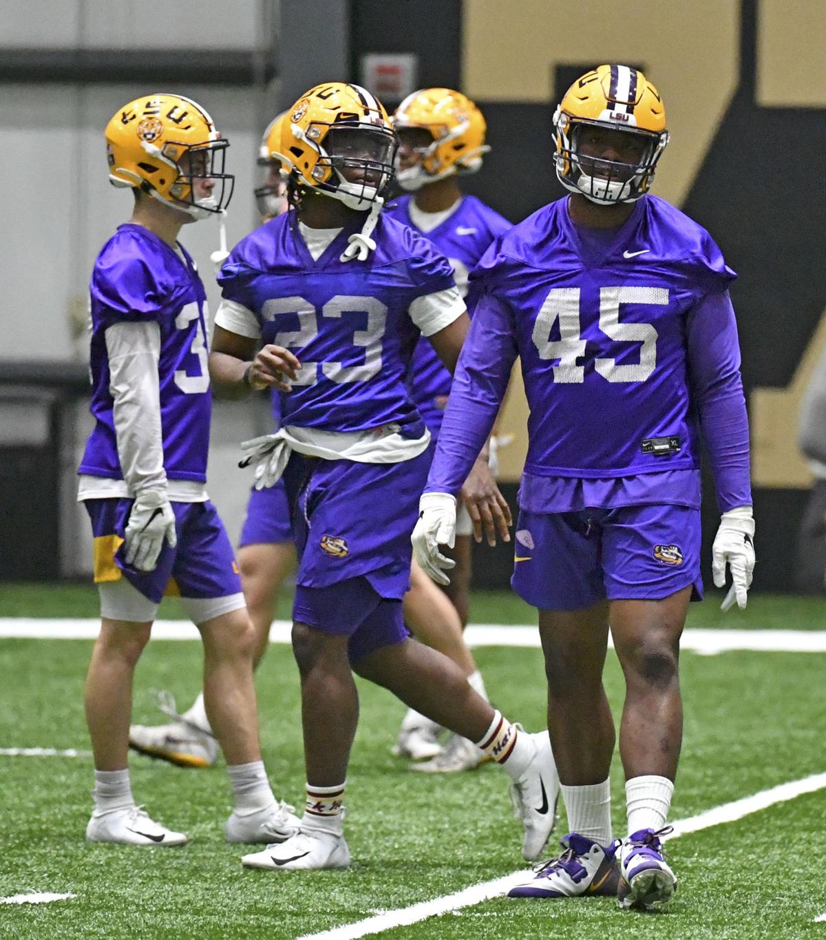 lsupractice.011220 HS 425.JPG